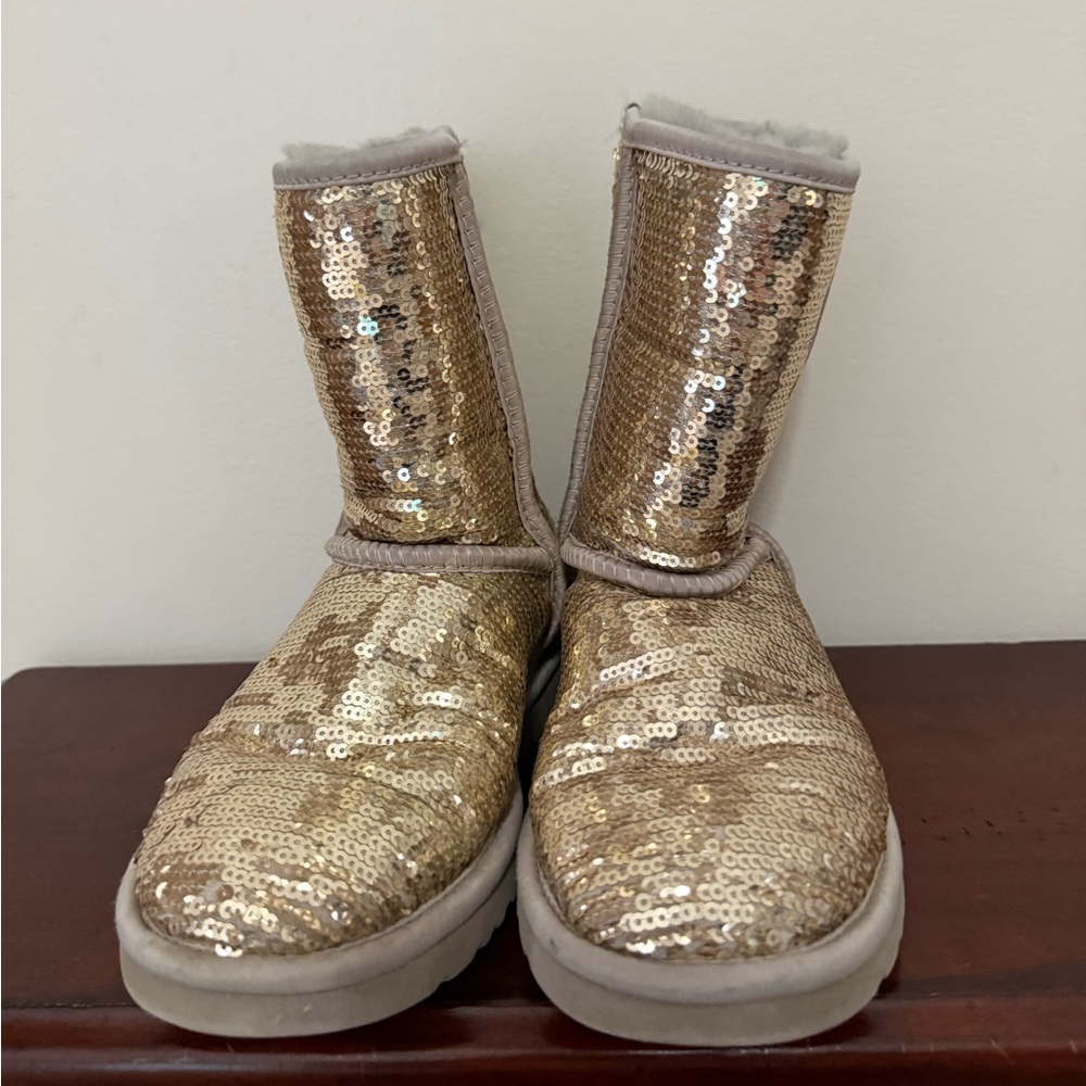 UGG gold & taupe sequin boots in size 5